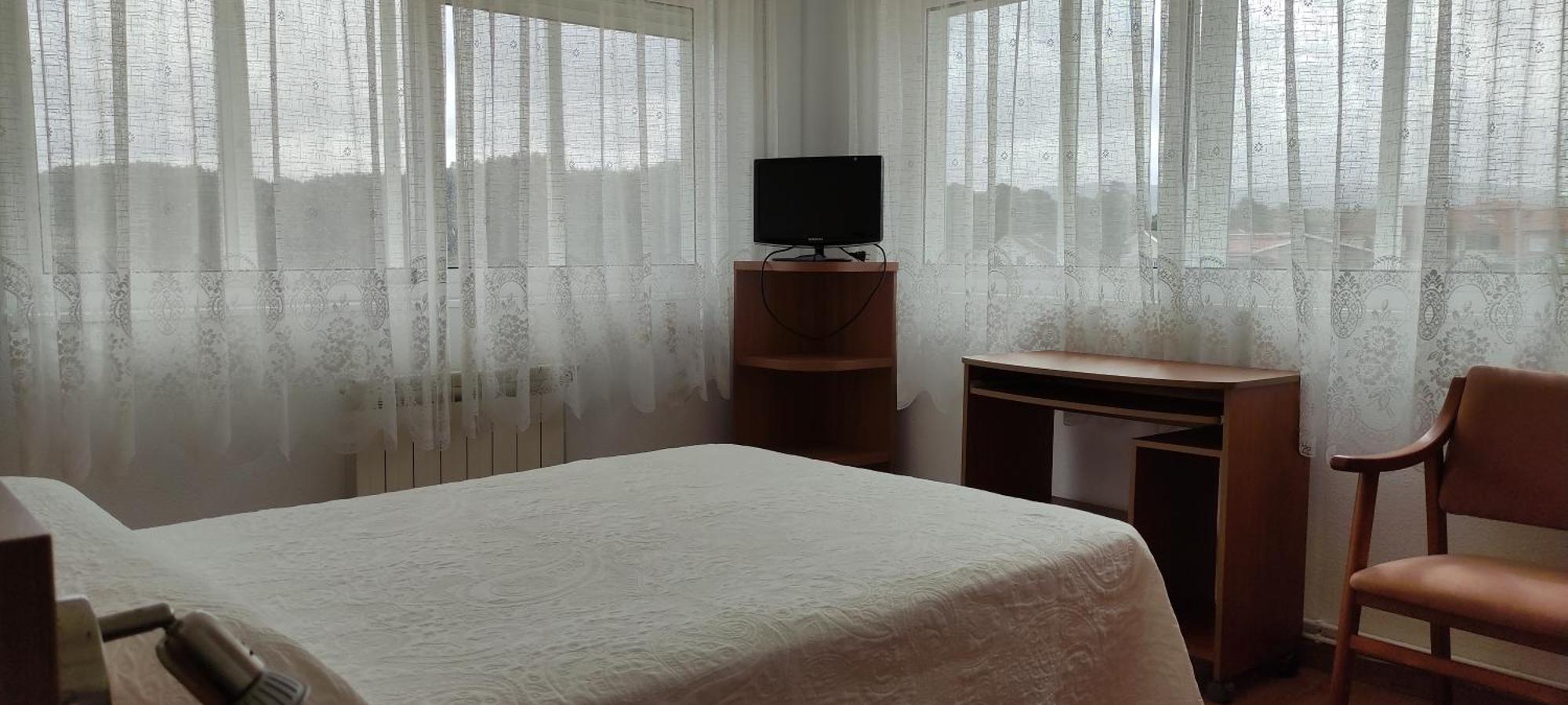 Hotel A Roda Valdoviño Εξωτερικό φωτογραφία